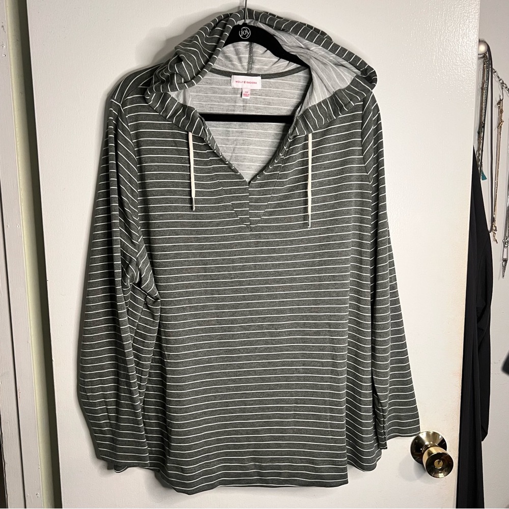 Molly & Isadora Hooded Pullover